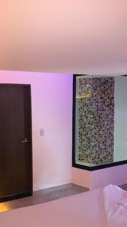 Ayenda Apartahotel Noche De Luna カリ エクステリア 写真
